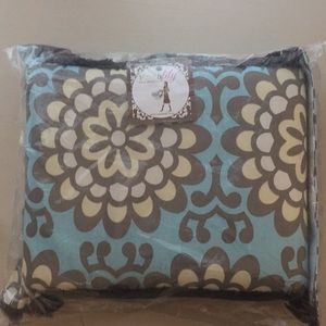 NWT Padalily Car Seat Arm Pad